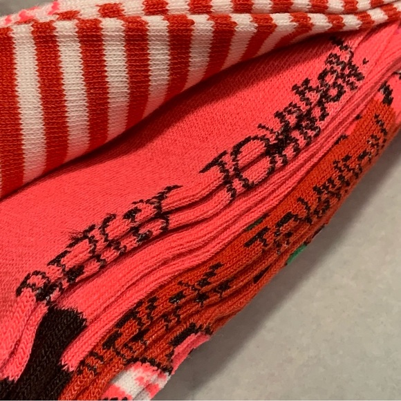 Betsey Johnson - 3 Pairs of Women’s Crew Socks - Christmas Themed - Picture 7 of 8